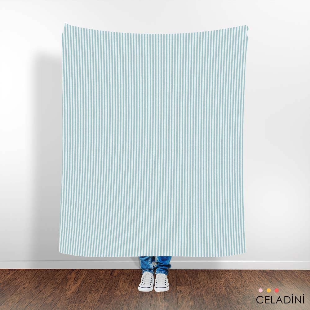 Mint Beyaz 1x1 cm Süper İnce Çizgili Kumaş