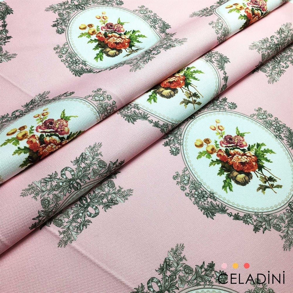 Pembe Fon Vintage Çerçeve ve Çiçek Desenli Kumaş