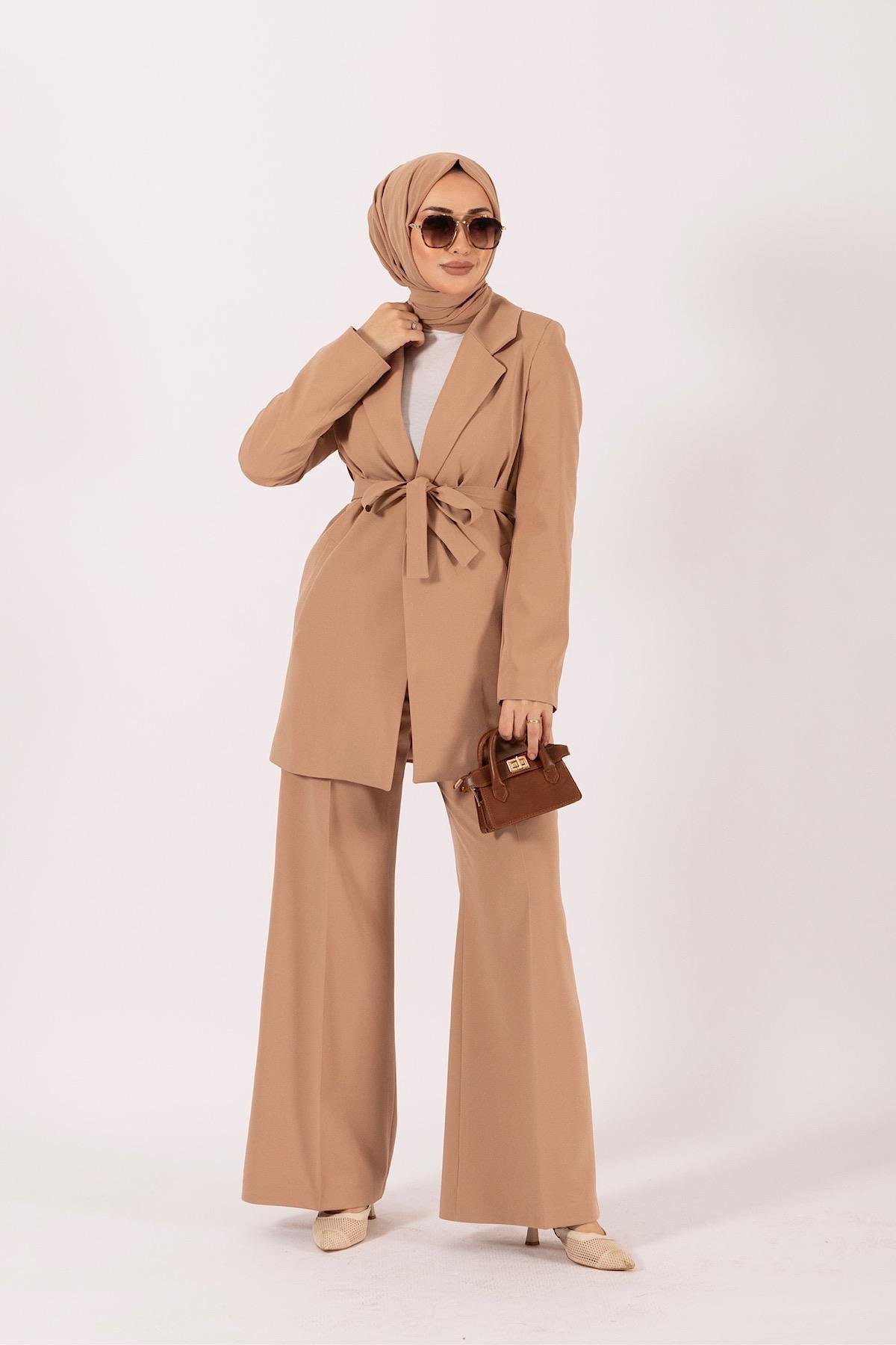 İkili Düz Ceket Takım Camel