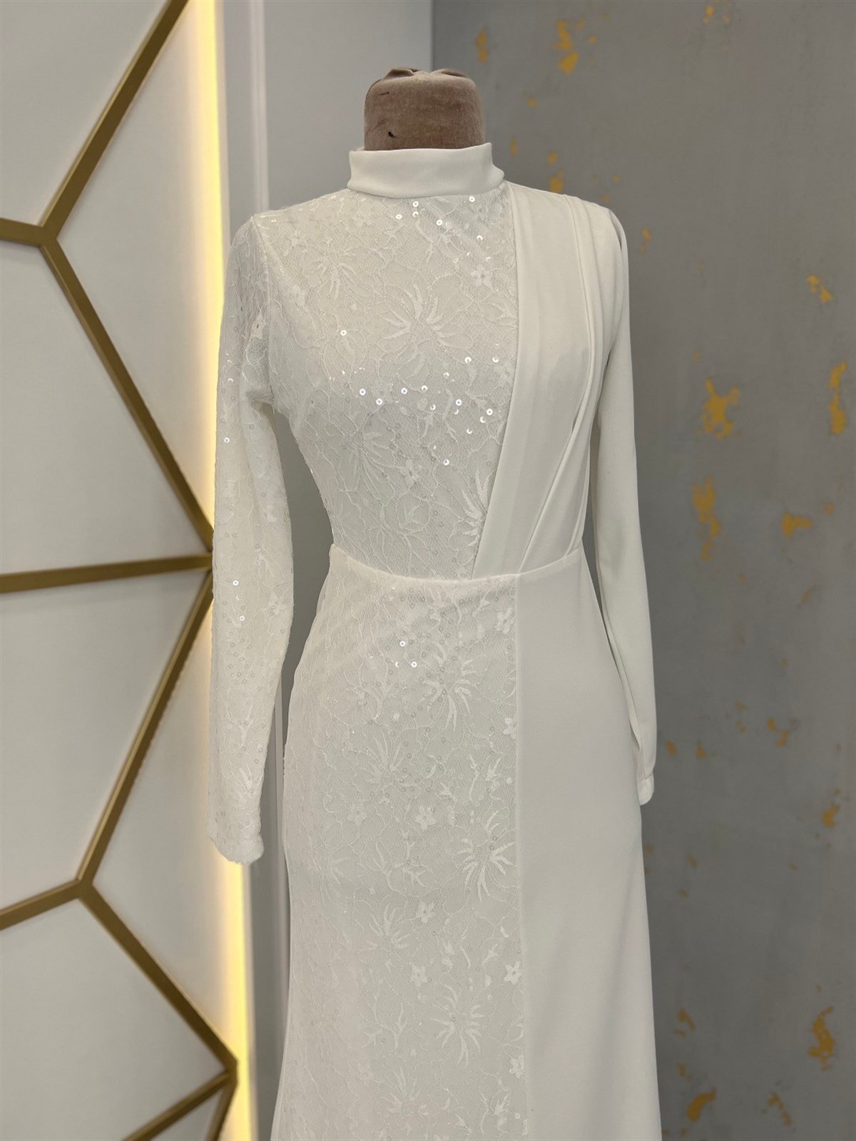 Pasture Stamp Sequined Drape's Hidden Zipper Judge Collar Hijab Evening Dress Ecru