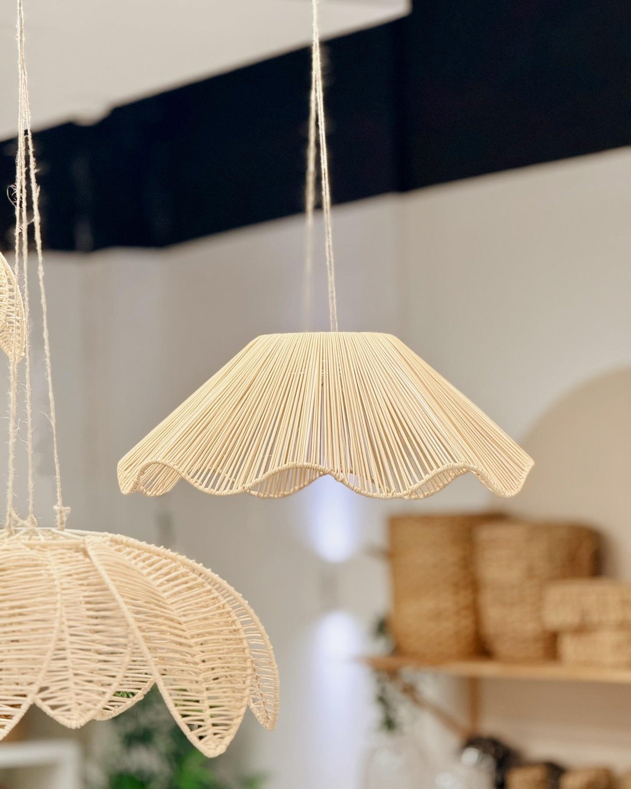 Rattan Avize