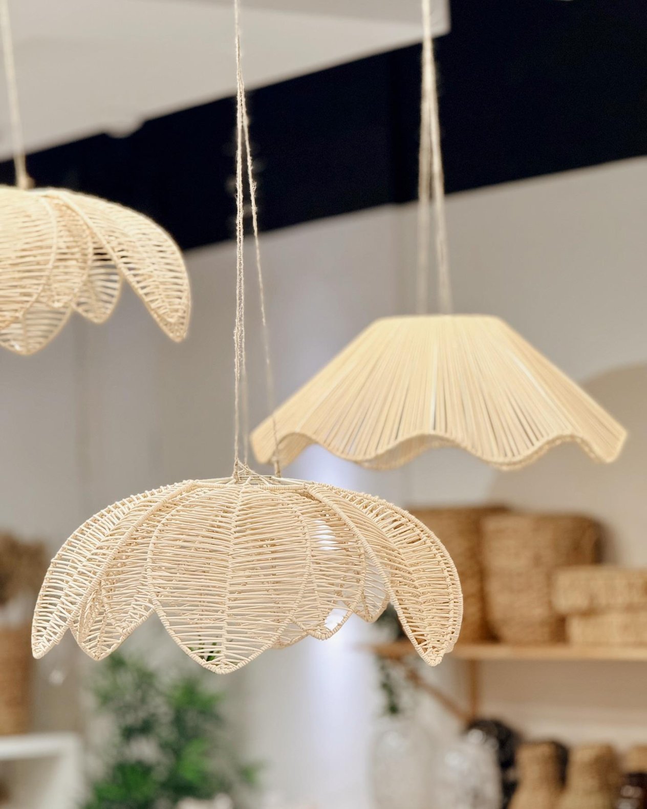 Rattan Avize