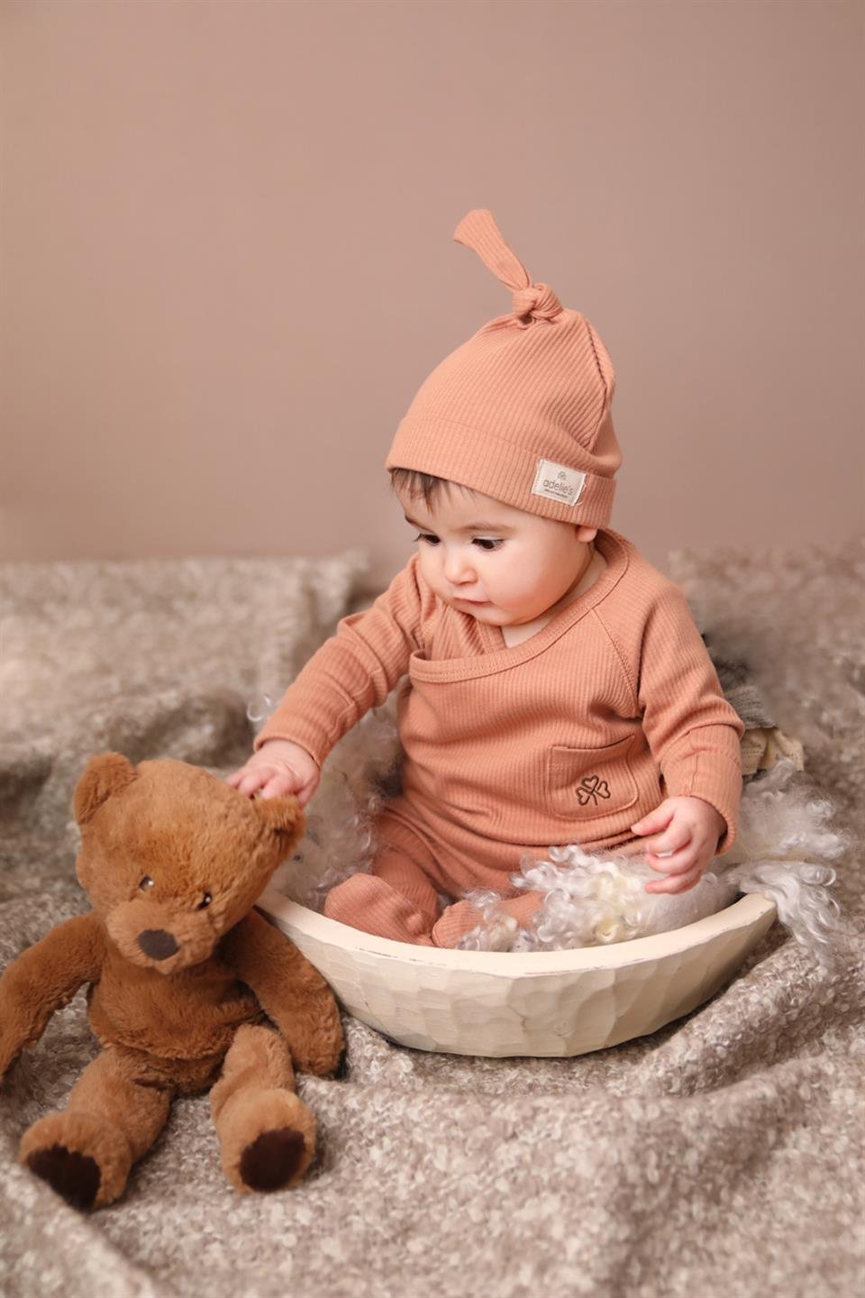 Adelie's Organik Pamuklu Fitilli Patikli Tulum Bere Set Kiremit