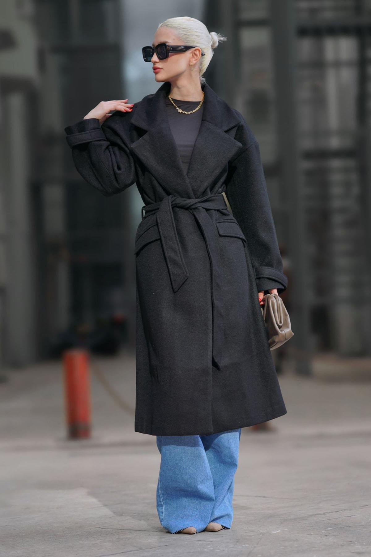 Siyah Oversize Uzun Kadın Kaban SH218