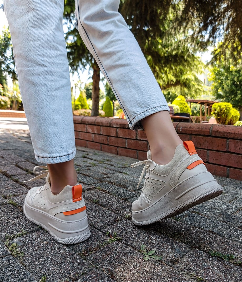 Beymi Nude Sneakers 