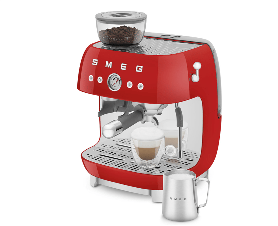 SMEG KIRMIZI ÖĞÜTÜCÜLÜ ESPRESSO KAHVE MAKİNESİ ECF03BLEUEGF03RDEU