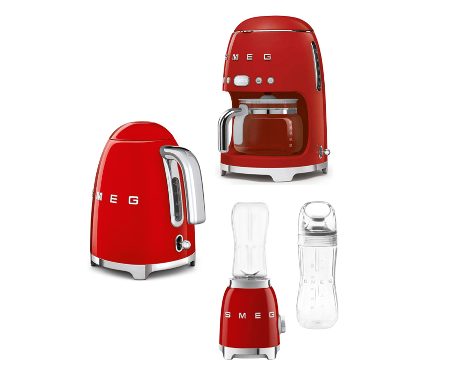 SMEGKırmızı Filtre Kahve Makinesi, Su Isıtıcı Kettle Ve Kişisel Smootie Blender SetiDCF02KLF03PBF01RDEU