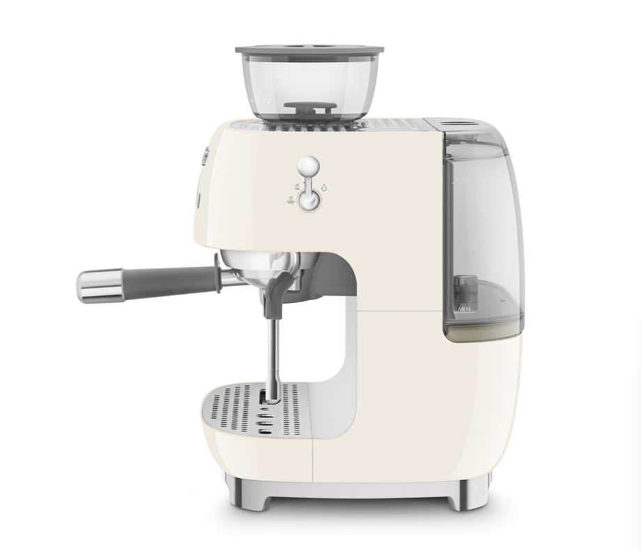 SMEGKREM ÖĞÜTÜCÜLÜ ESPRESSO KAHVE MAKİNESİ ECF03BLEUEGF03CREU