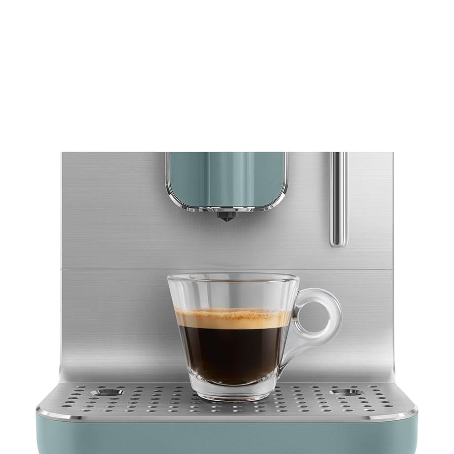 SMEGSüt köpürtme özellikli Espresso Otomatik Kahve Makinesi Zümrüt yeşili 50'ler Stili EstetiğiBCC02EGMEU