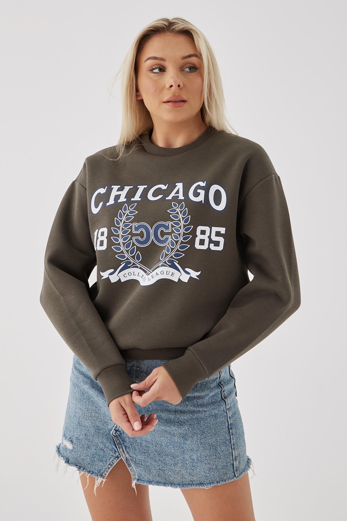 Bisiklet Yaka Baskılı Sweat Haki | Fashion Friends
