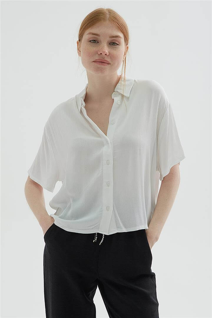 Desenli Crop Gömlek Ekru | Fashion Friends