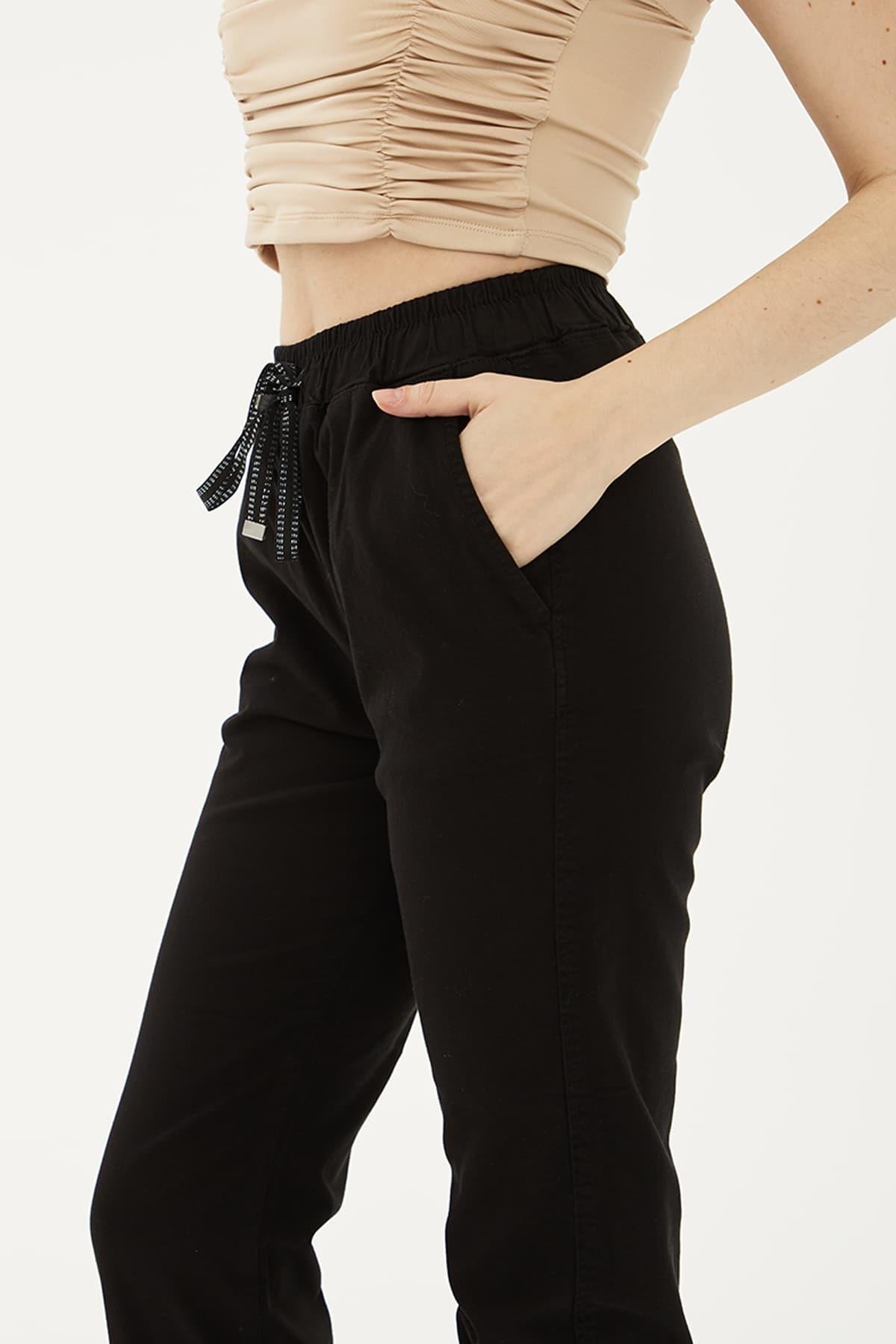 Paçası ve Beli Lastikli Pantolon Siyah | Fashion Friends