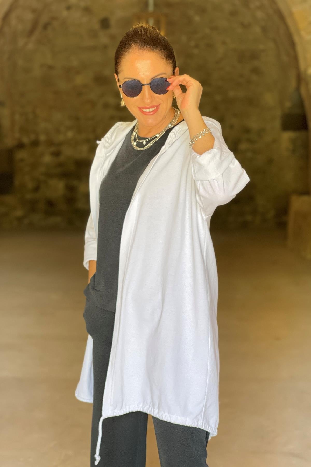 Beyaz Renk Coton Trençkot