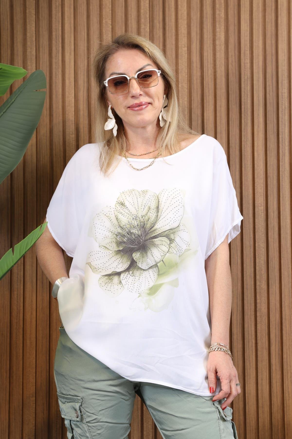 İthal Viskon Yeşil Çiçek Model Bluz