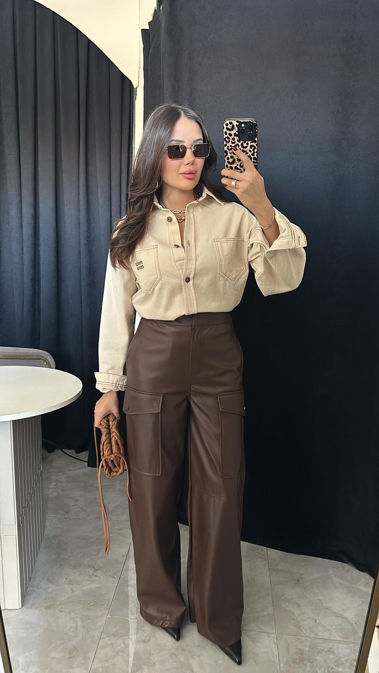 Taba Rengi Şardonlu Kargo Model Deri Pantolon