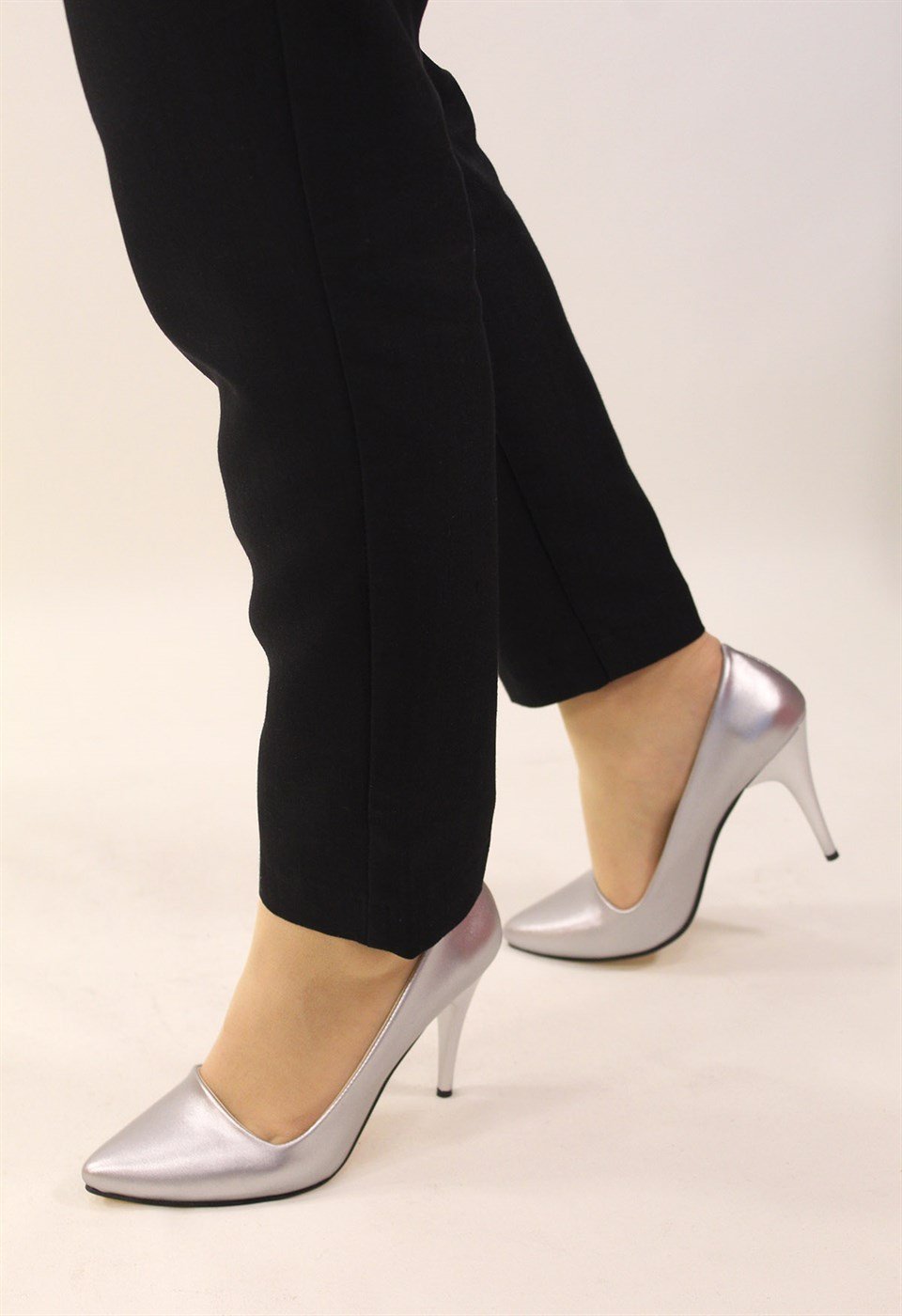 Kadın Gümüş Kalem Topuk Stiletto Ayakkabı