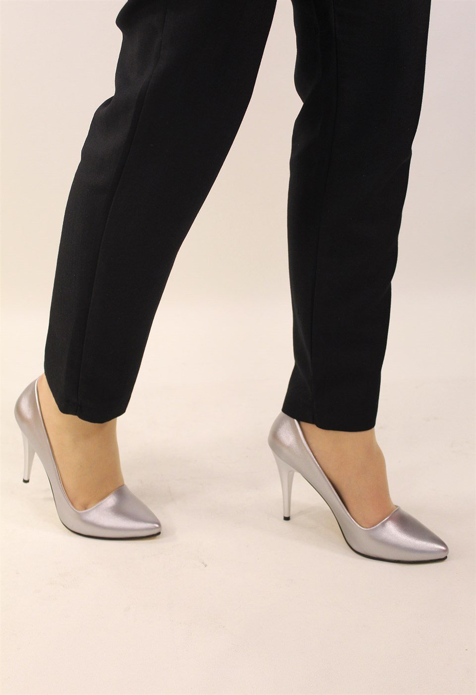 Kadın Gümüş Kalem Topuk Stiletto Ayakkabı