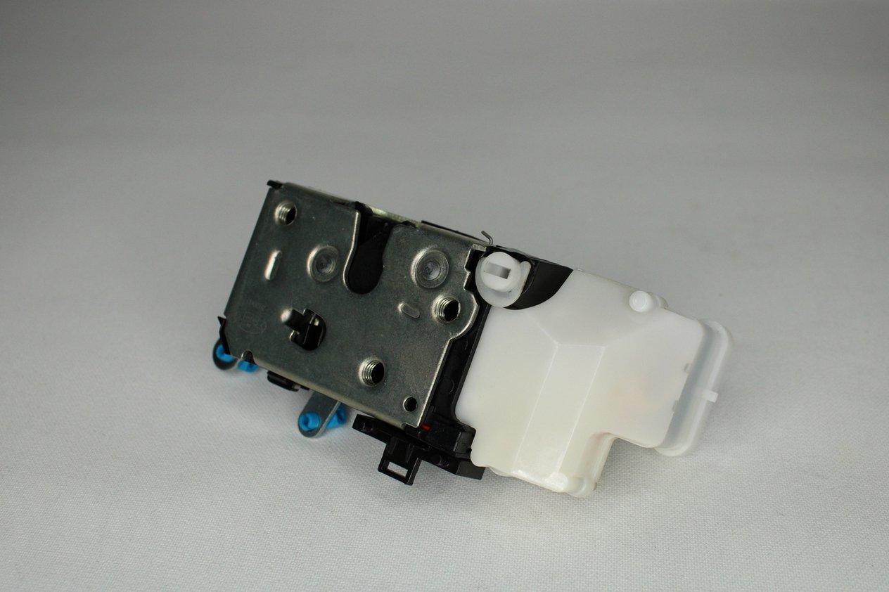 51709195M - (TFS0179)SURGULU KAPI KILIDI SOL ELEKT DOBLO 01- / MOTORTEC