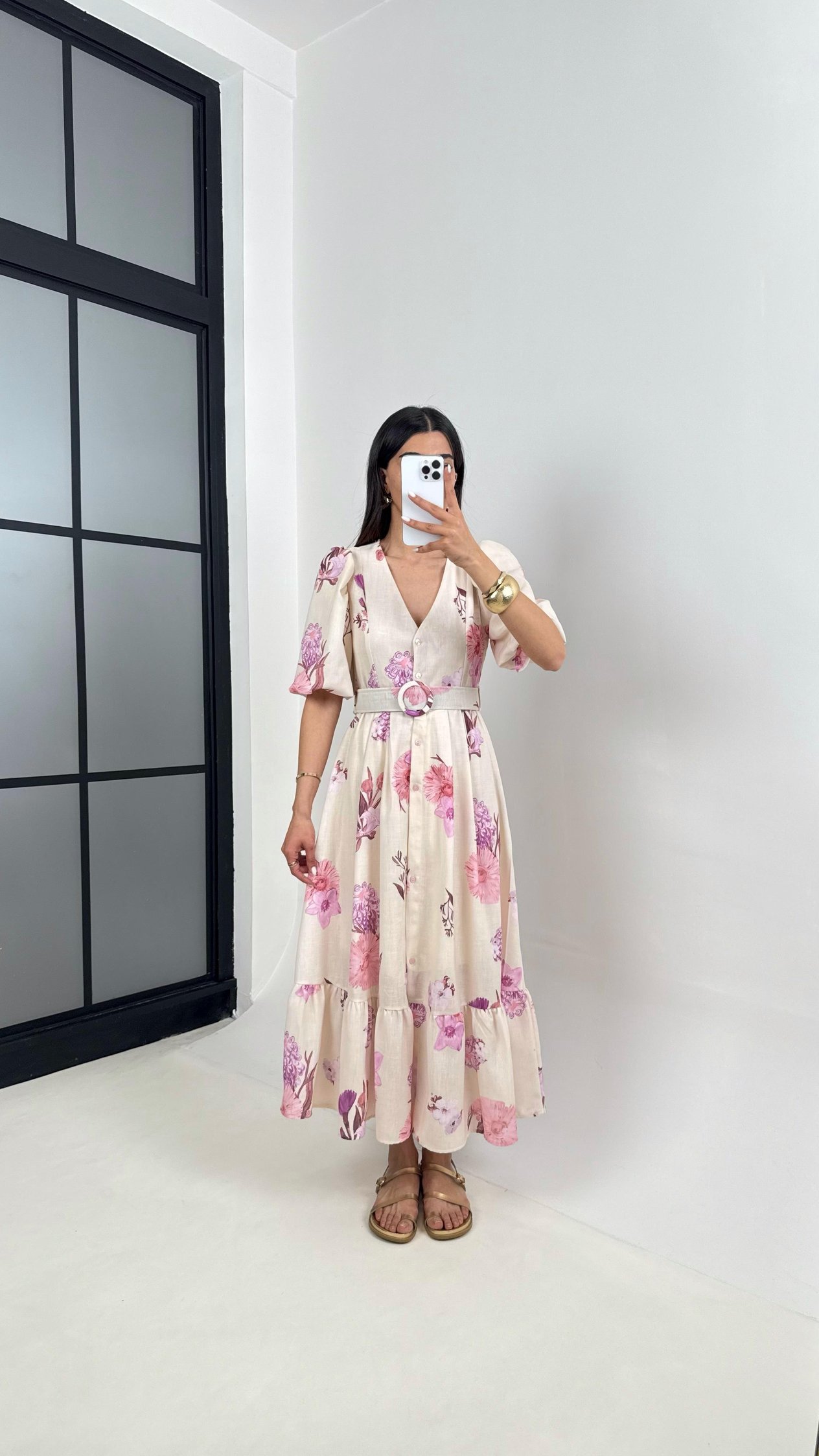 Taş V Yaka Pembe Çiçek Desenli Astarlı Balon Kol Kemerli Elbise Gaus00394GausELBİSEGU1001925