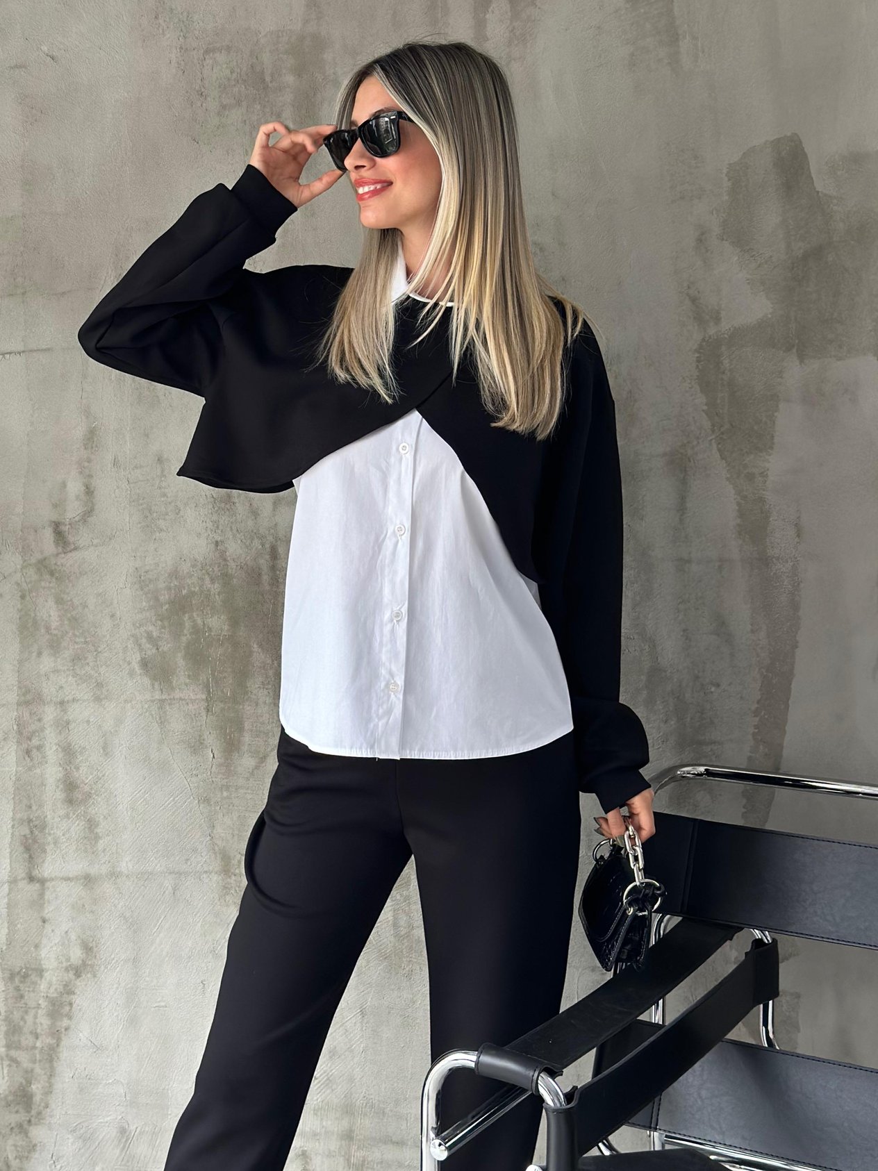 Gömlekli Modal Kısa Sweatshirt Siyah