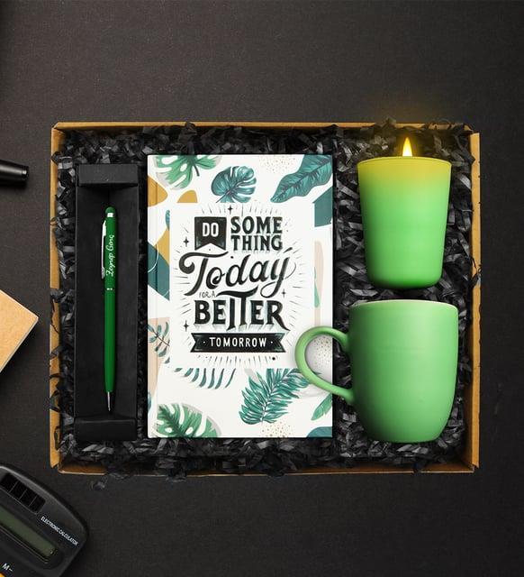 Özel Tasarım Defter & Yeşil Kupa & Yeşil Cam Mum & Kişiye Özel Touch Pen Kalem Hediye Seti