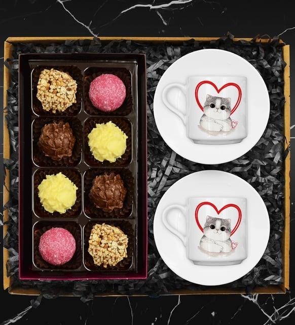 Sevgililer Gününe Özel Tasarım İkili Fincan Seti & Truffle Çikolata Kutusu Seti