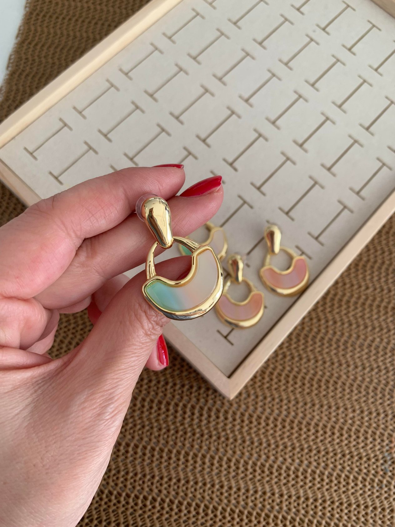 Özel Seri Gold Damla Renkli Sepet Küpe