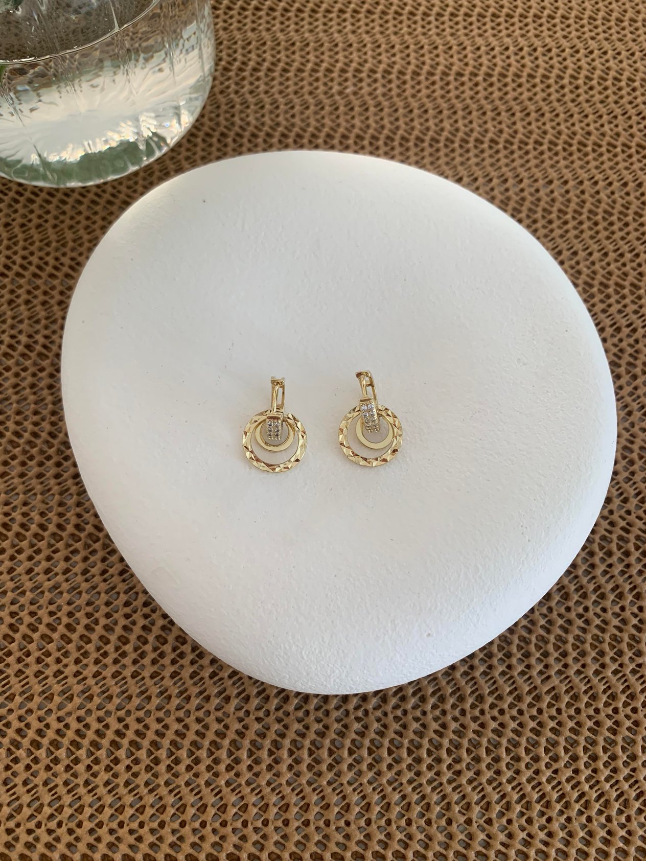 Vip 14k Zirkon Taşlı İç İçe Geçme Daire  Halka Küpe