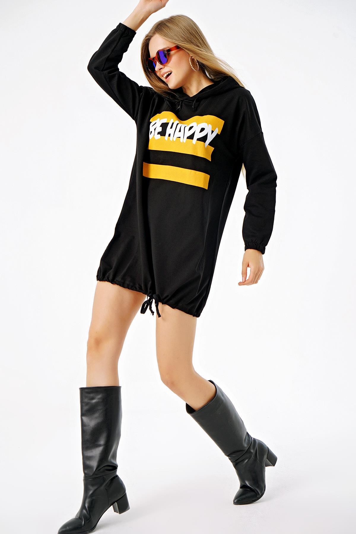 Be Happy Baskılı Eteği Büzgülü Kapüşonlu Oversize Sweat Elbise