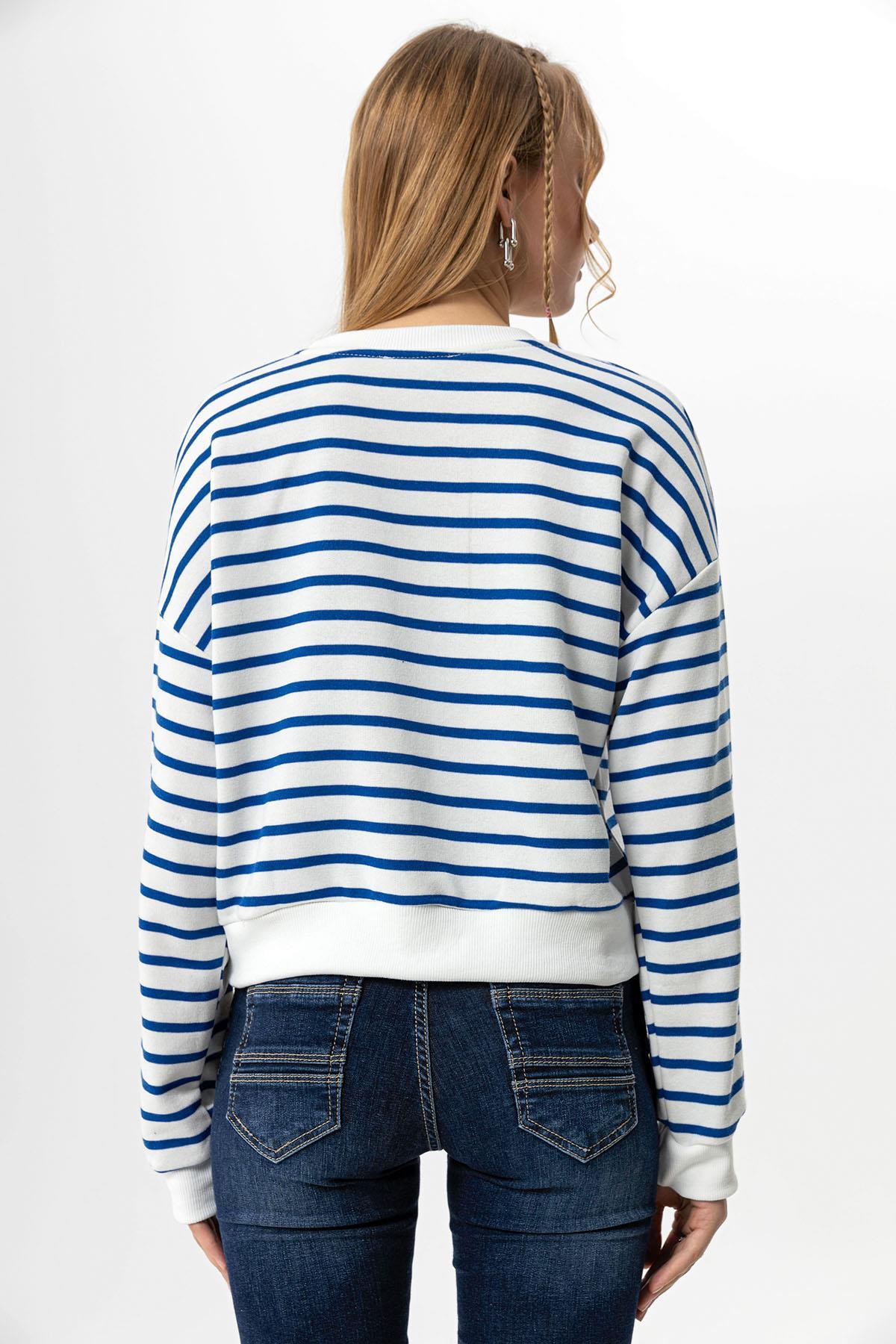 Kadın Bisiklet Yaka Çizgi Desenli Sweatshirt