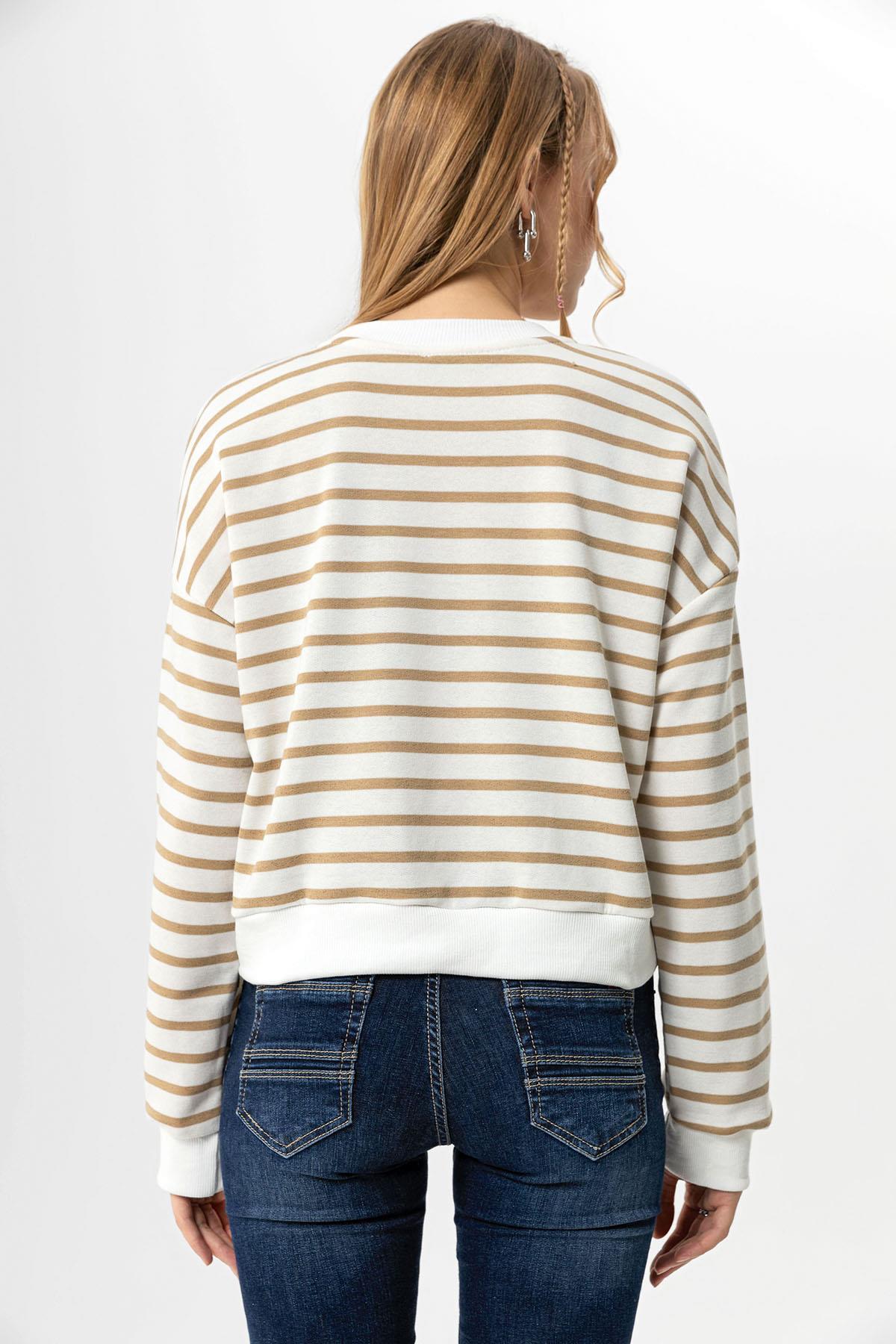 Kadın Bisiklet Yaka Çizgi Desenli Sweatshirt