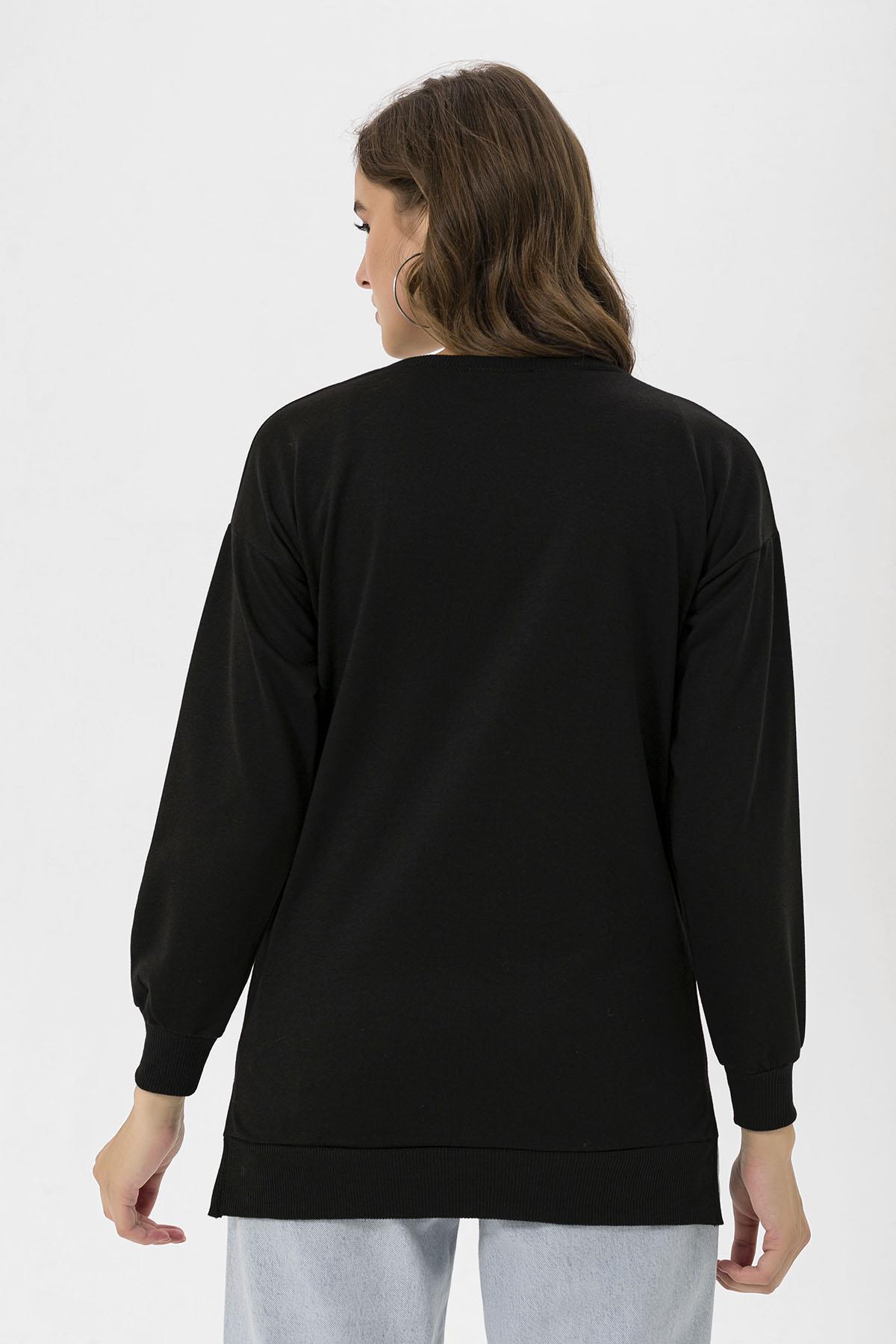 Kadın Bisiklet Yaka Yırtmaç Detaylı Sweatshirt 235119 -
