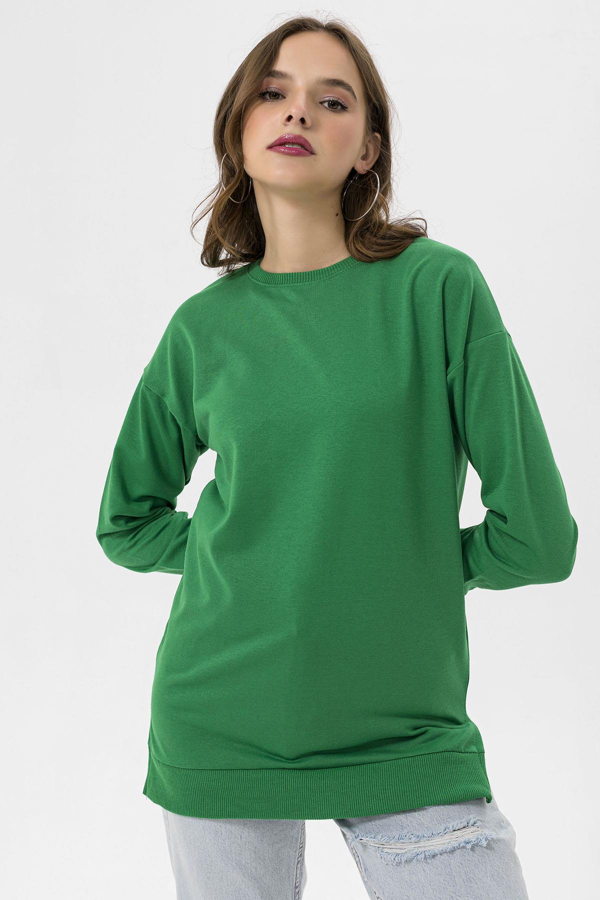 Kadın Bisiklet Yaka Yırtmaç Detaylı Sweatshirt 235119 -