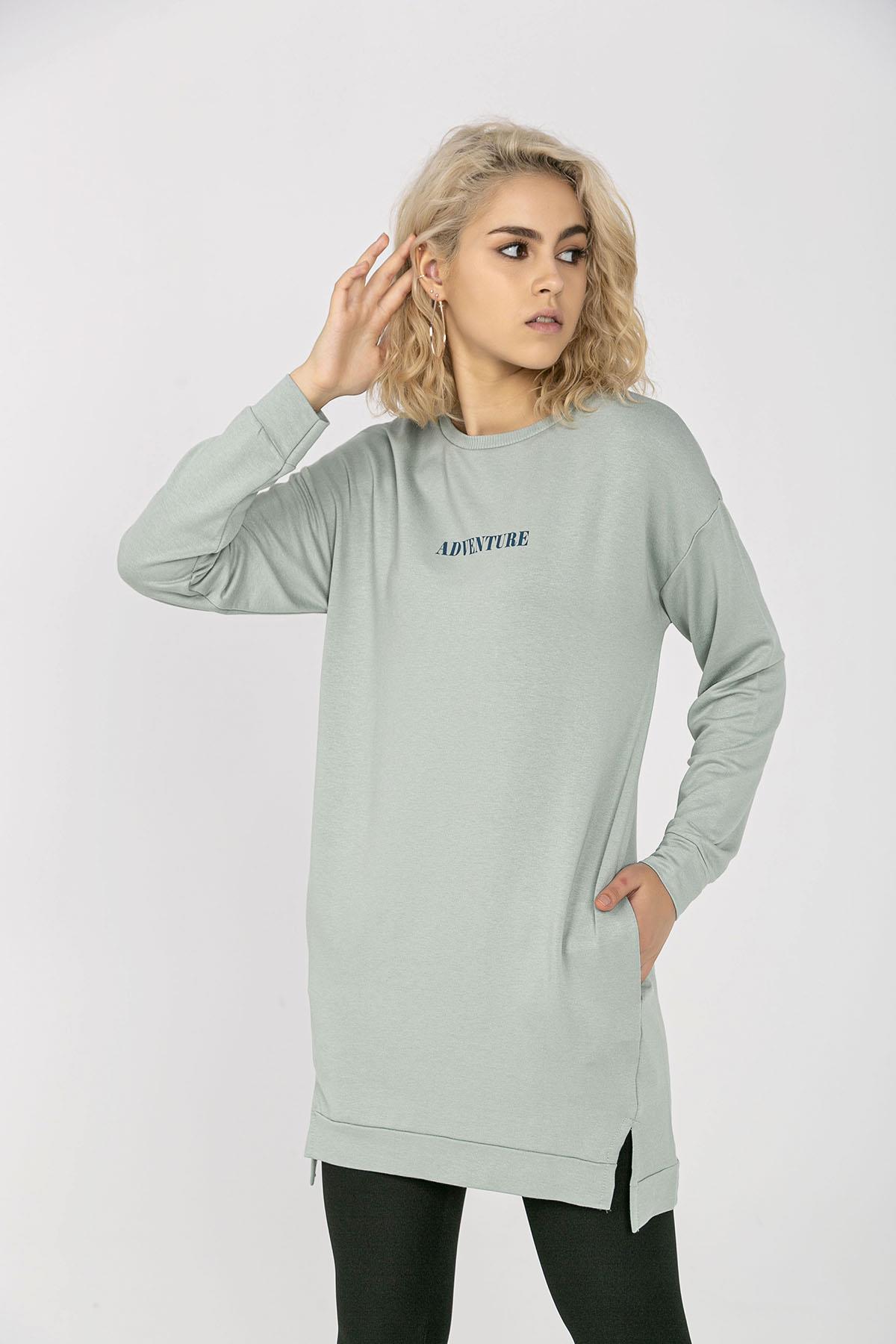 Kadın Cep Detaylı Bisiklet Yaka Yırtmaçlı Uzun Sweatshirt