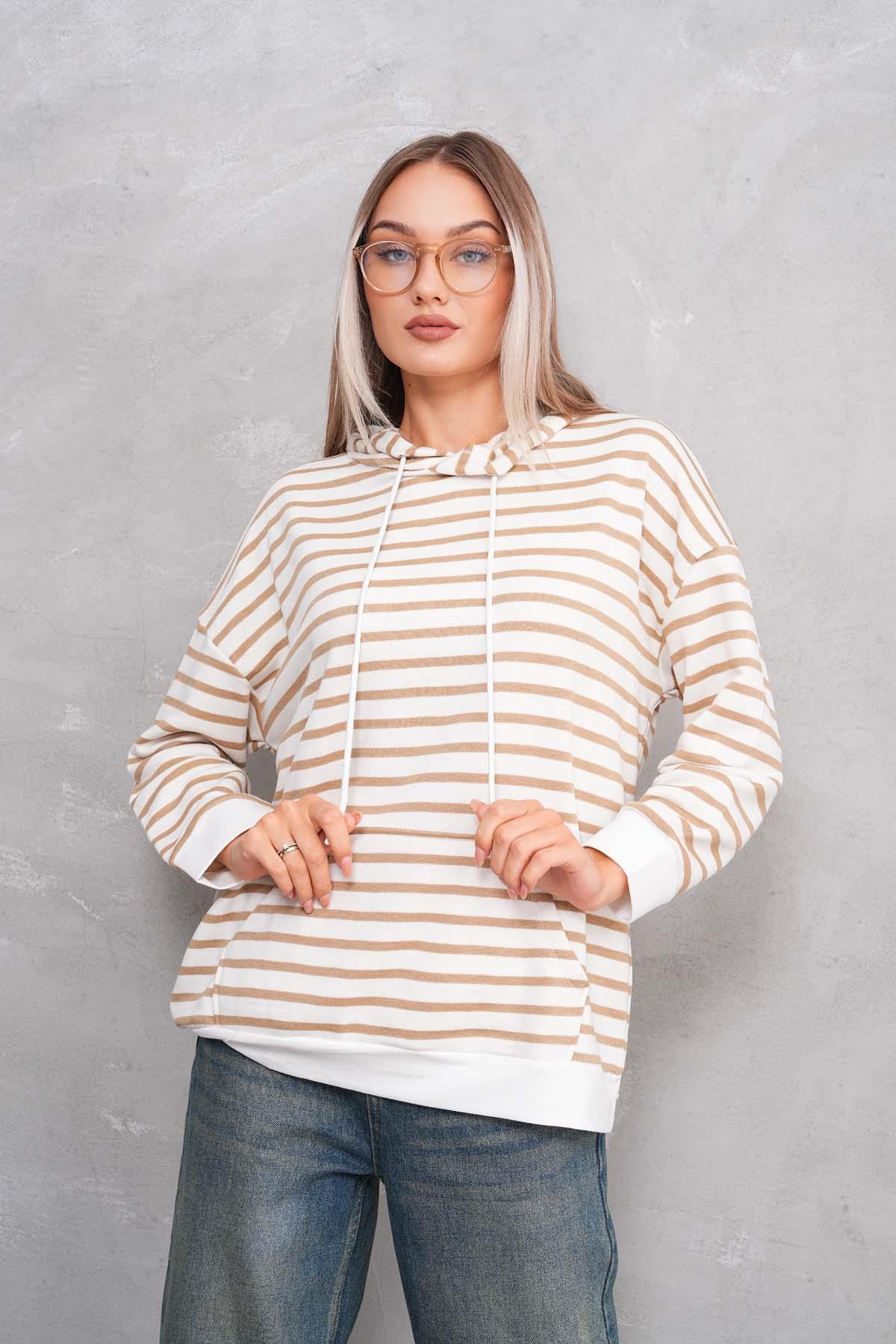 Kadın Çizgi Desenli Kanguru Cepli Kapüşonlu İki İplik Oversize Sweatshirt 245124 -
