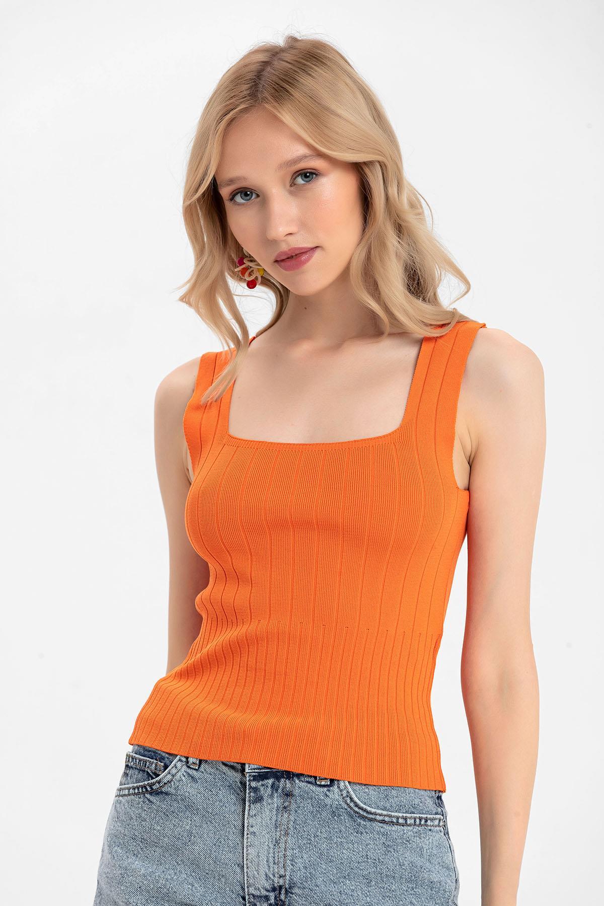 Kadın Kaşkorse İnce Örme Triko Crop Bluz