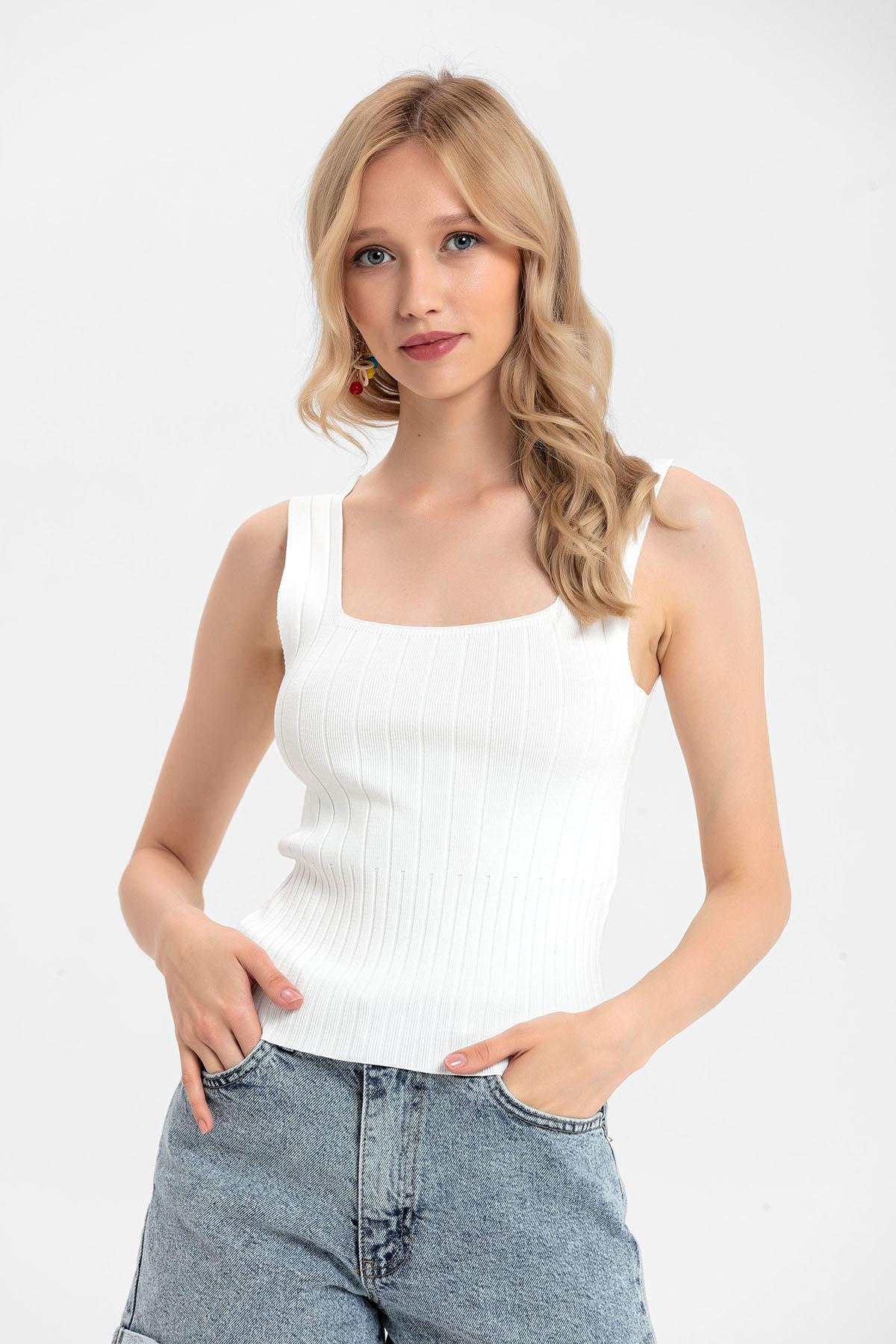 Kadın Kaşkorse İnce Örme Triko Crop Bluz