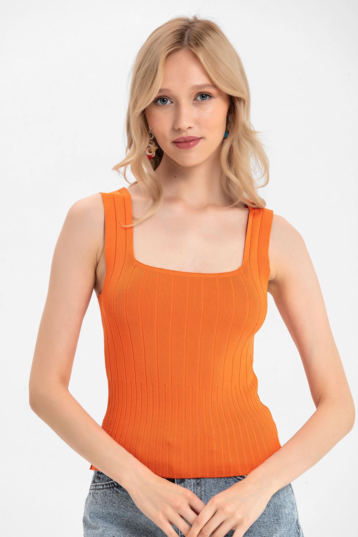 Kadın Kaşkorse İnce Örme Triko Crop Bluz