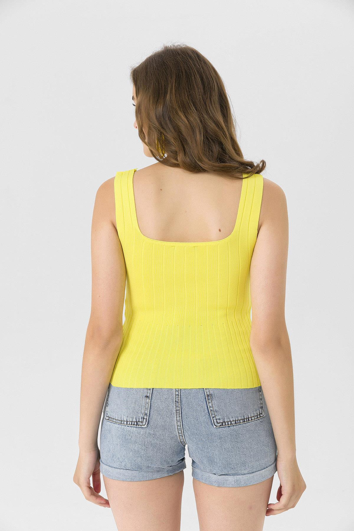 Kadın Kaşkorse İnce Örme Triko Crop Bluz