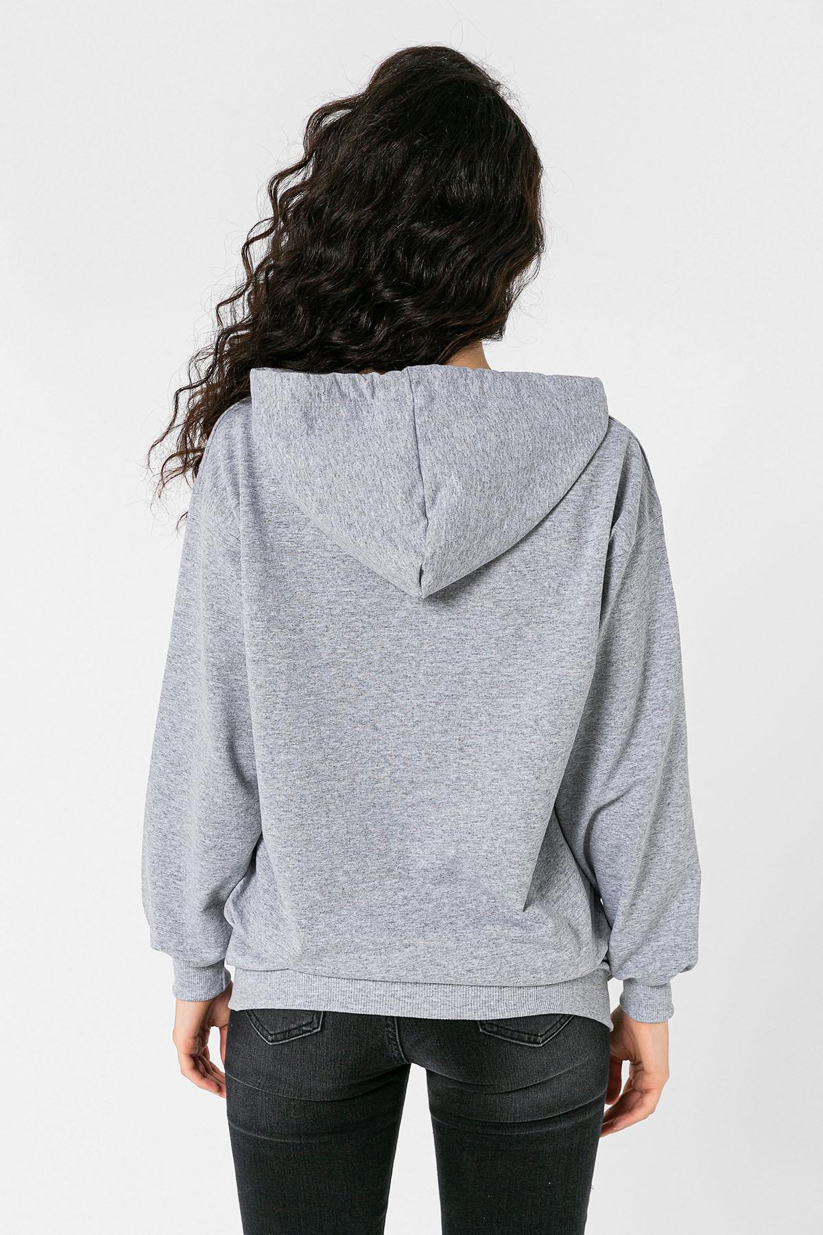 Kadın Önü Baskı Detaylı Kapüşonlu Sweatshirt
