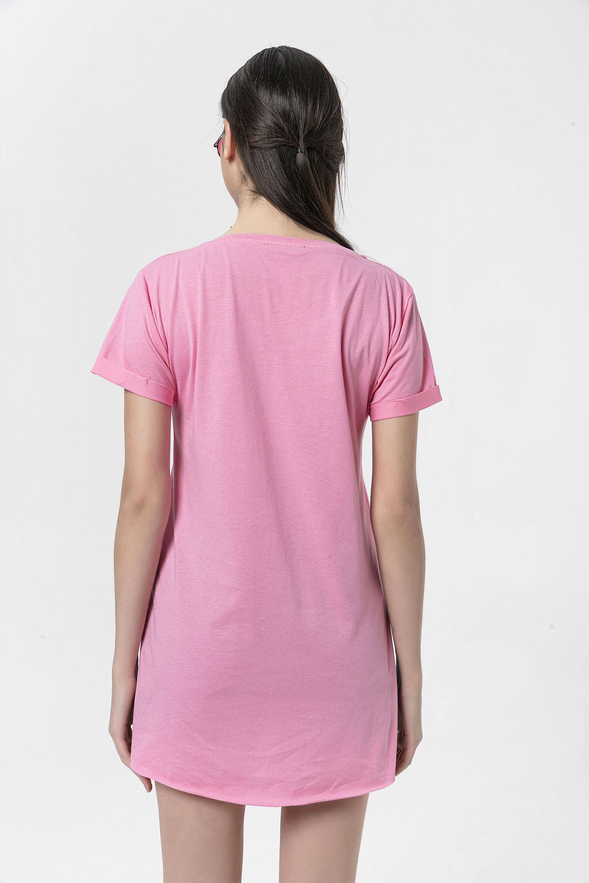 Kadın Önü Baskılı Bisiklet Yaka Yırtmaçlı T-Shirt