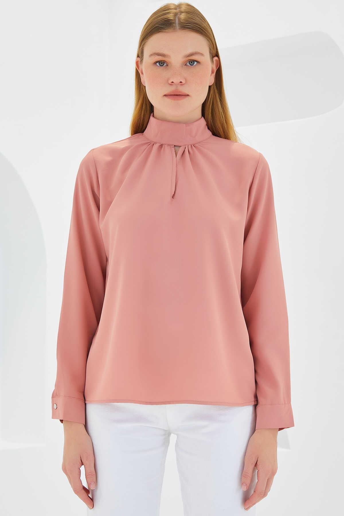 Kadın Pencere Detaylı Bluz