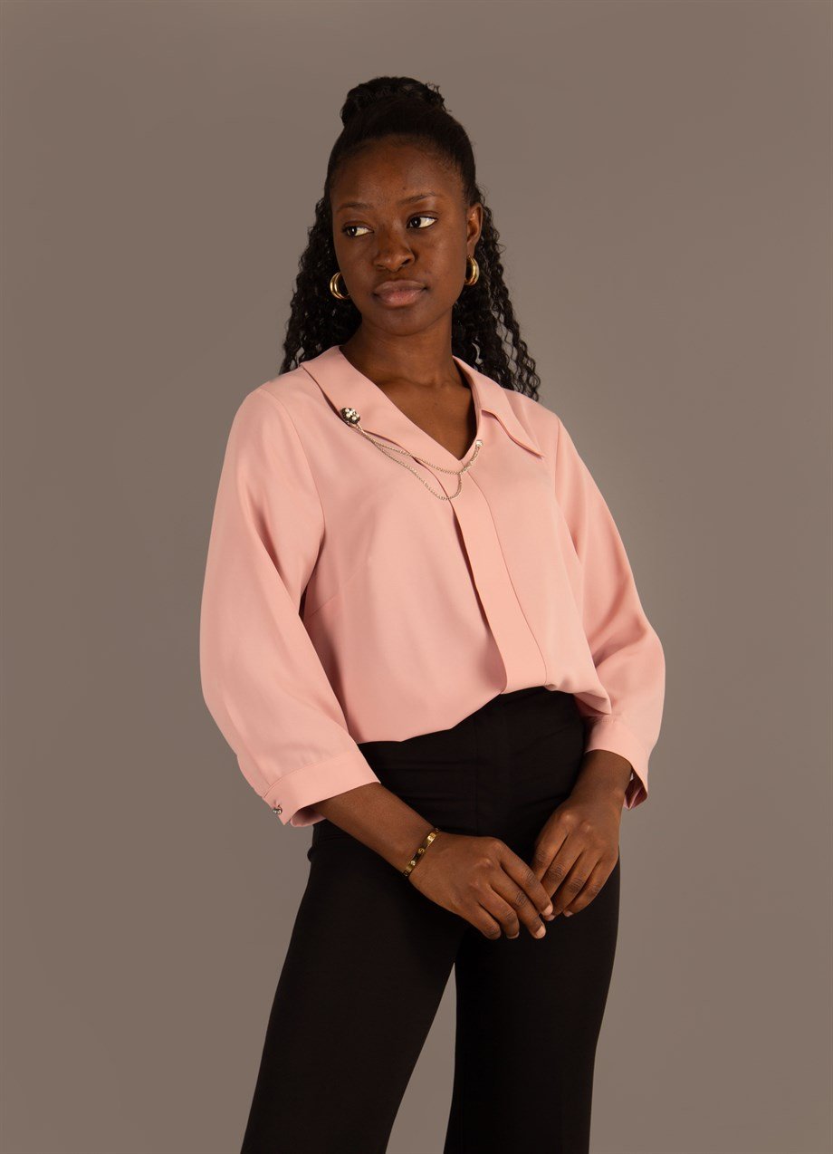 Big Size Blouse With Chain Brooch - Powder