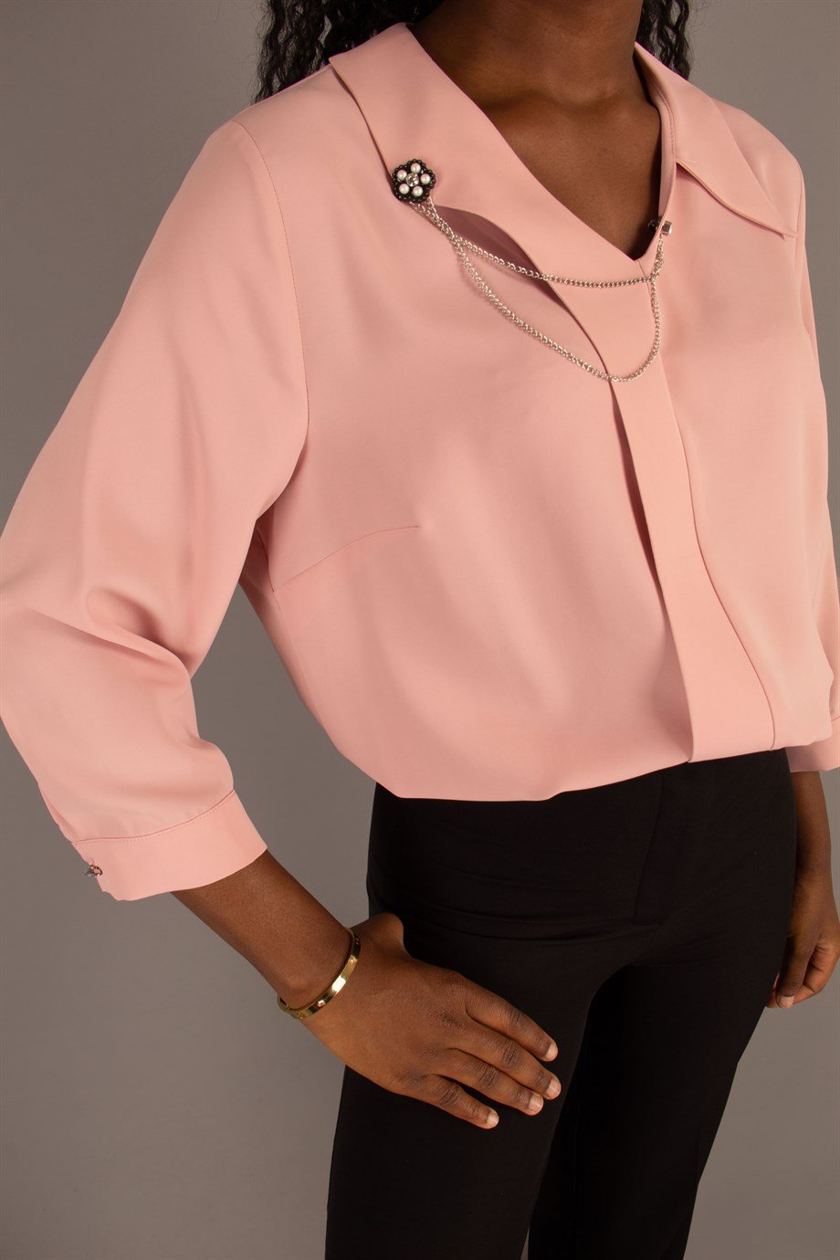 Big Size Blouse With Chain Brooch - Powder
