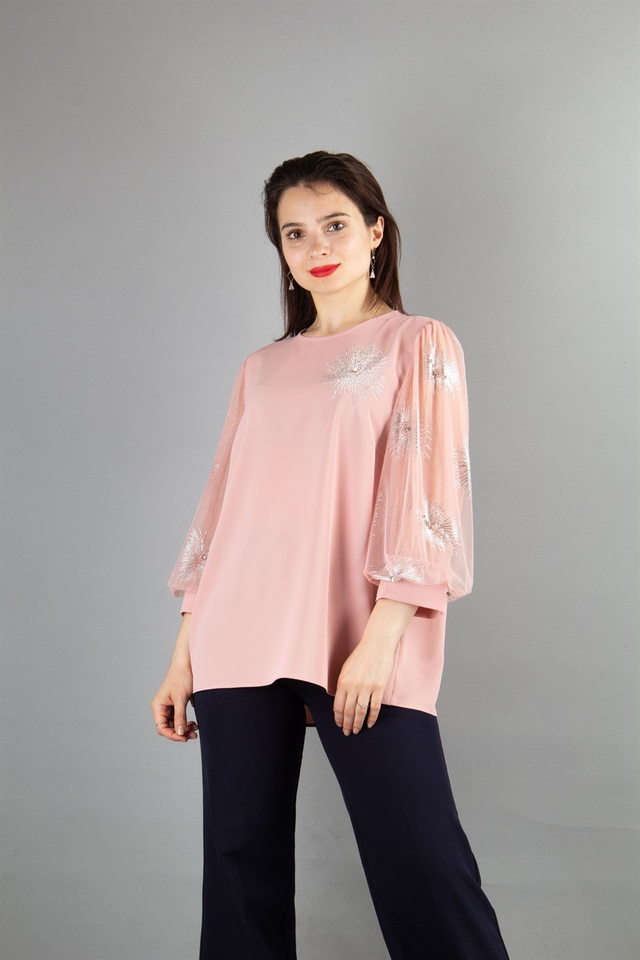 Glinding Pattern Tulle Sleeve Blouse - Powder