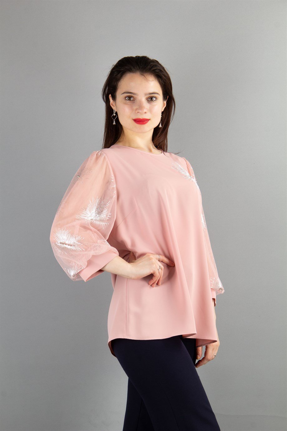 Glinding Pattern Tulle Sleeve Blouse - Powder