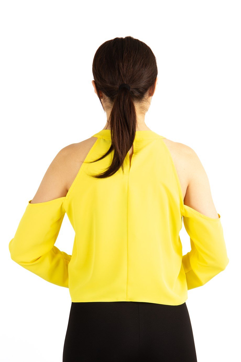 Halter Neck Crop Top With Chain Detail - Yellow