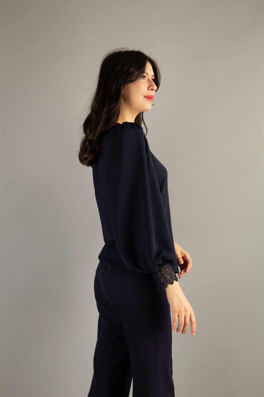 Lace Cuff Pleated Blouse - Navy Blue