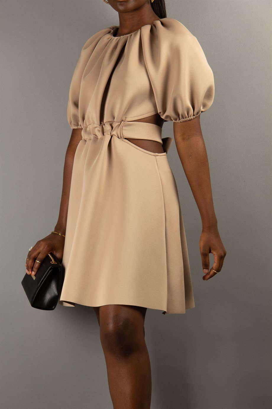 Puff Sleeves Bow-Tie Low-Cut Back Dress - 
