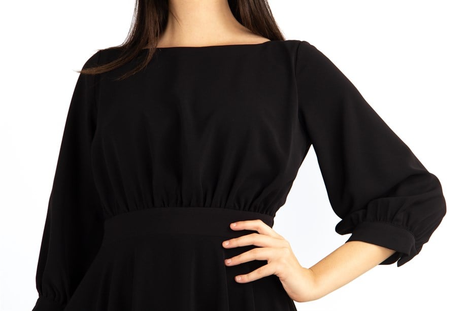Round Neck Half Sleeve Flare Maxi Dress - Black